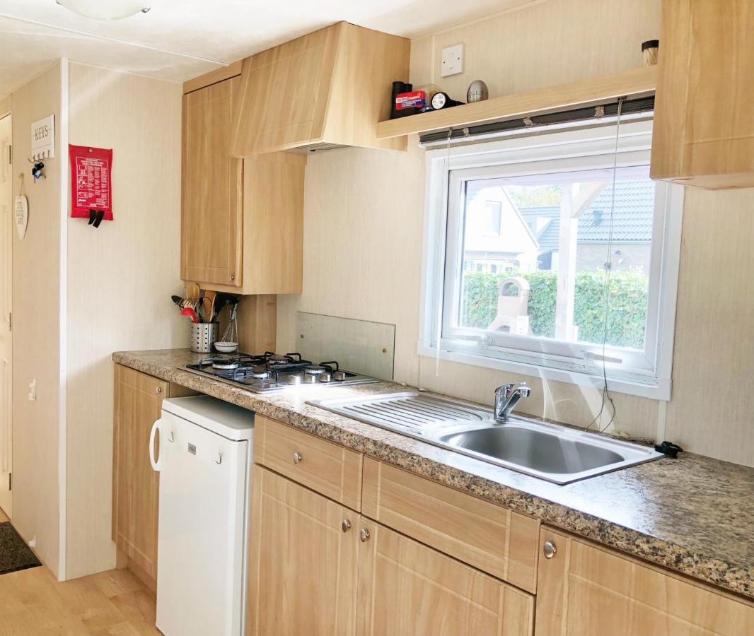 Chalet 575 Op Recreatiepark De Wielen Sint Maarten Zewnętrze zdjęcie